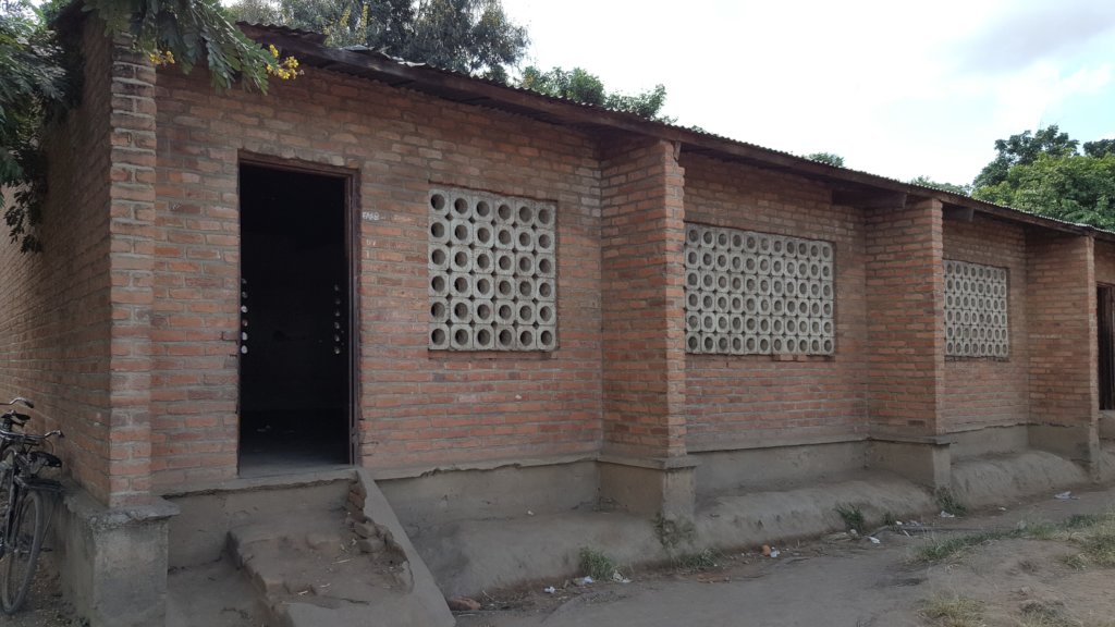 Build an eLearning Center in rural Malawi!