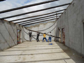 Raising gumpole to Resource Ctr roof