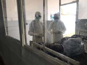 Our team treats an Ebola patient in the DRC