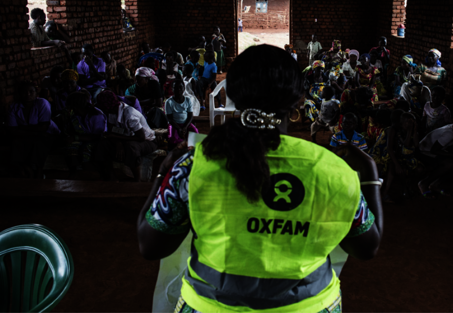 Community meetings on Ebola Credit: Oxfam