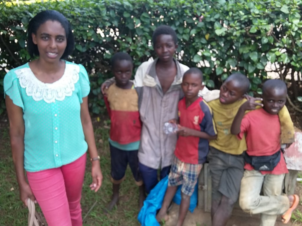 Reintegration of 30 street children's in family - GlobalGiving