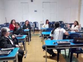 Teachers in Pamplona learning about SOLE
