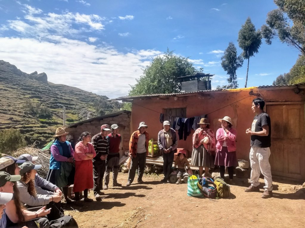 Sustainable livelihoods for rural Andean farmers