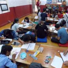 Art class filled to capacity