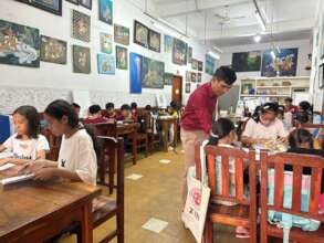 Champey art class at capacity