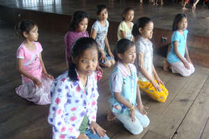 Campers learn about posture