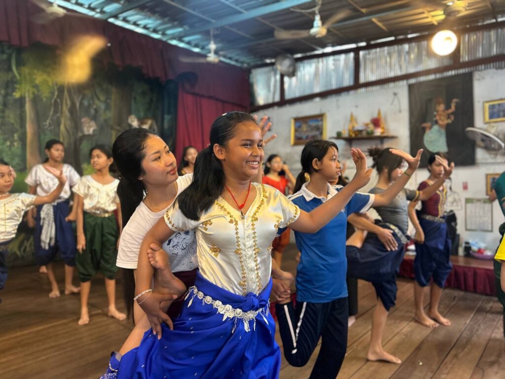 Arts for Cambodian Children & Teens at Champey