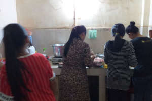 Many hands at work - Team effort !