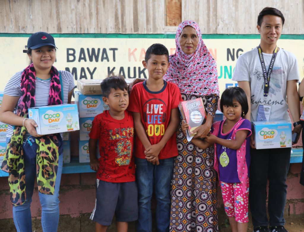 Give books for the kids of conflict-torn Marawi