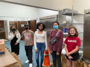 Aurora Sister Cities Volunteer at VEC Food Pantry