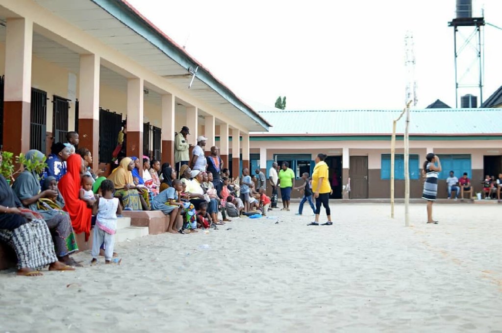 Help Us Teach English to Underprivileged Adults