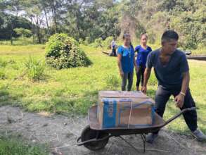 Last leg battery transport, Majagua solar project