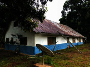 The clinic in Cano Iguana