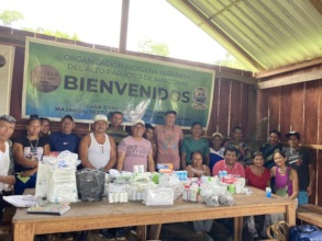 11/23 medical supplies donation, Majagua, Parucito