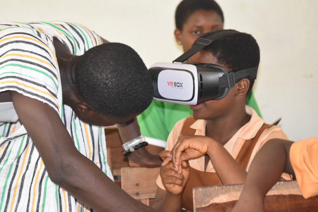 Promote STEM in Ghana using Virtual Reality Lab