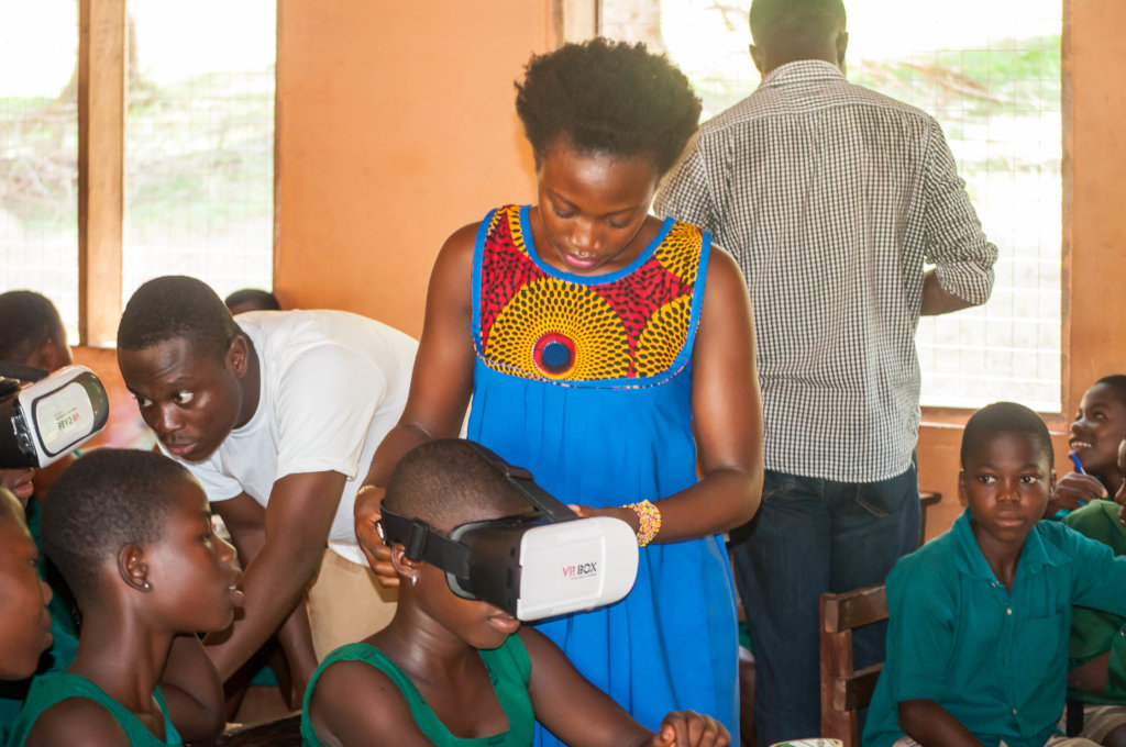 Promote STEM in Ghana using Virtual Reality Lab GlobalGiving