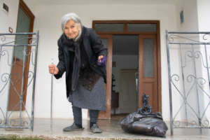 Fatime outside the house