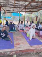 Little bodies, big dreams - yoga time at Nourish E