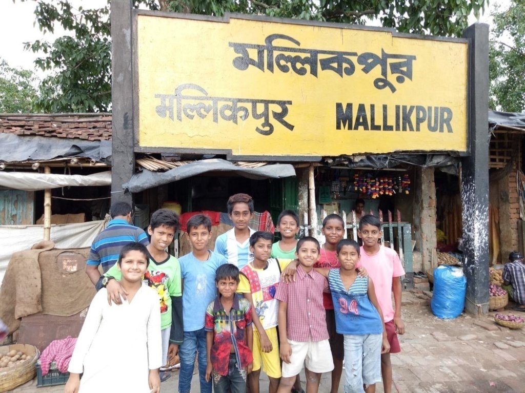 Protect Vulnerable Railway Children in Kolkata