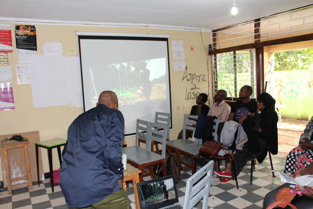 Empower 10 Community Change Accelerators in Kenya