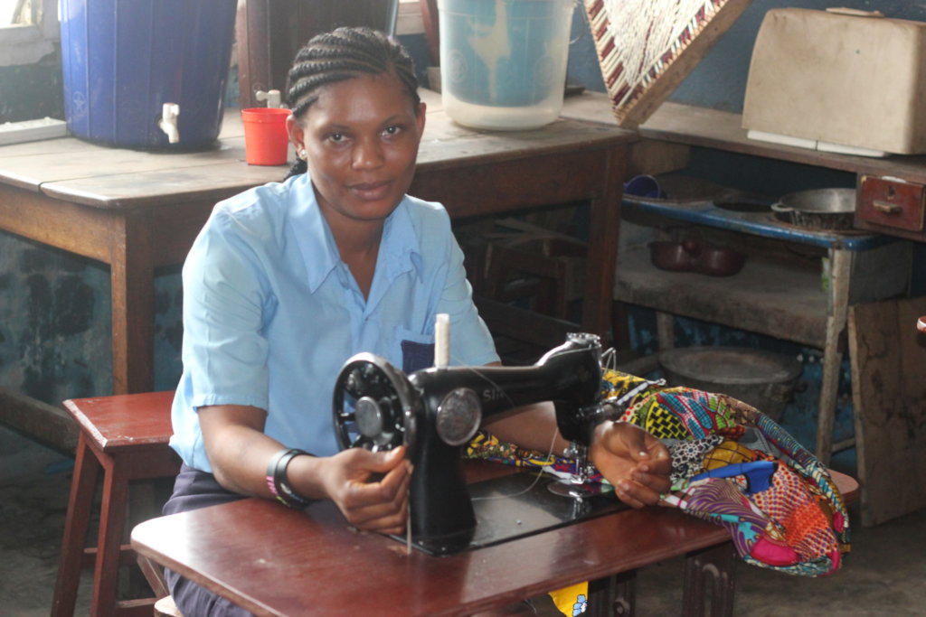 Help Provide a Sewing Machine for Adama's Training