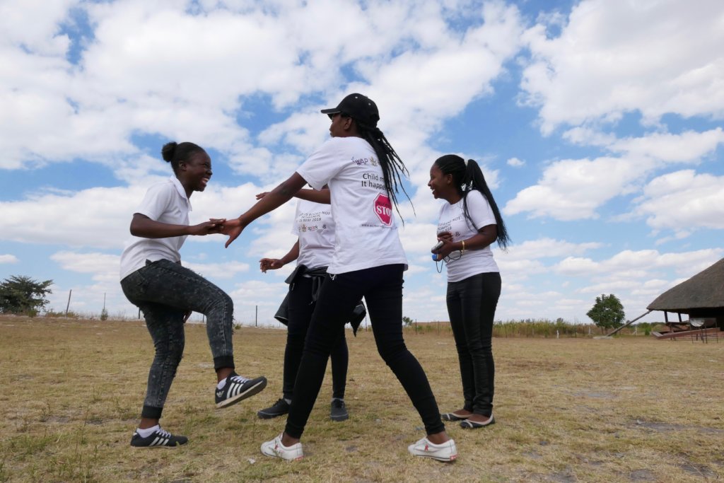 Help 5 Girls to Fight Child Marriage in Zimbabwe