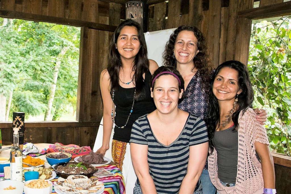 Help 25 Latin American youth change food systems