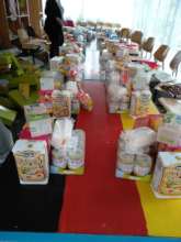 Food parcels for vulnerable families