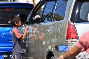 Street Kids begging