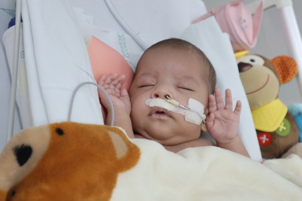 Medellin: Lifesaving Treatment for Ill Children