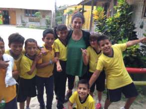 Fifth graders with School Psychologist Nazaret