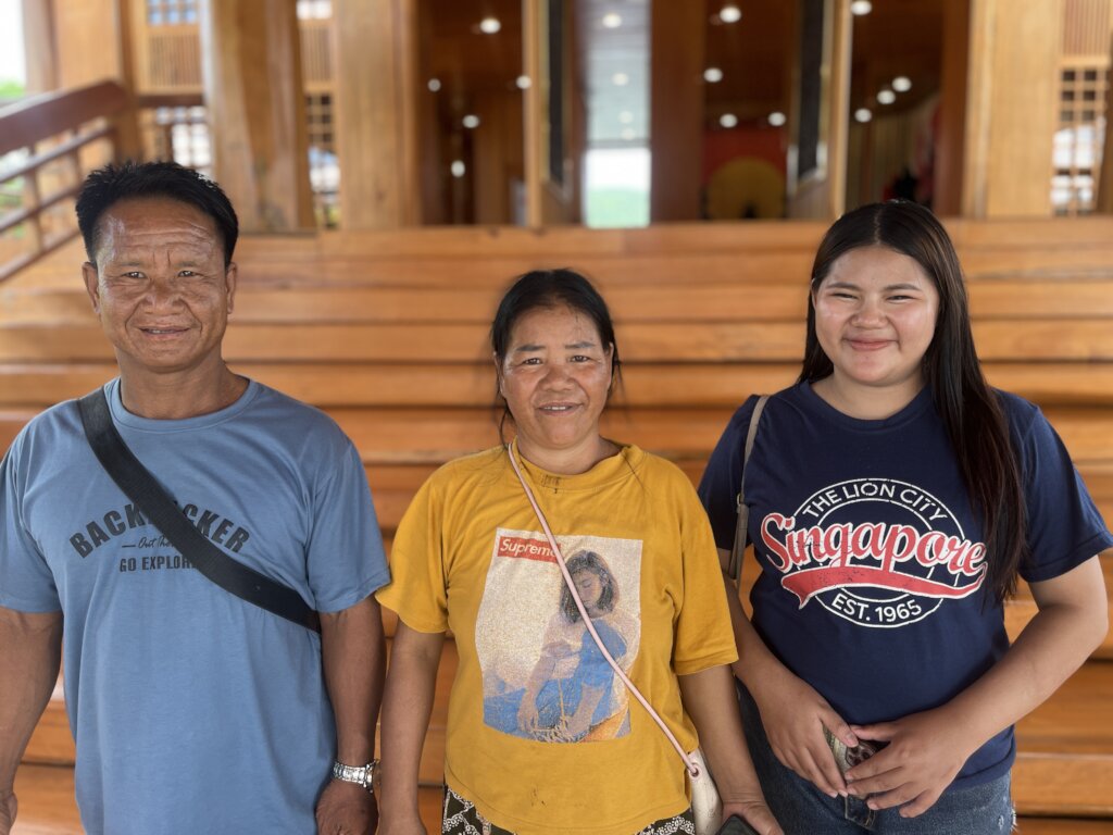 Dolly and her parents