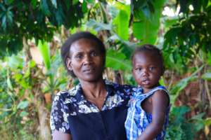 Monique and her daughter live on Lagonav Island.