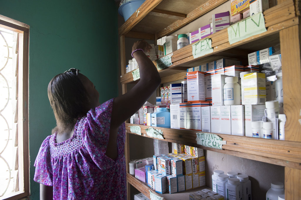 Supplies for Haitian Health-Care Facilities