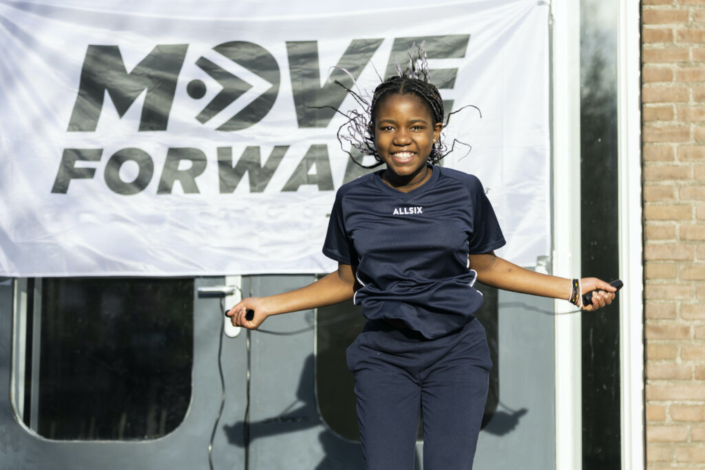 Workshop Tour for children in Dutch refugee camps