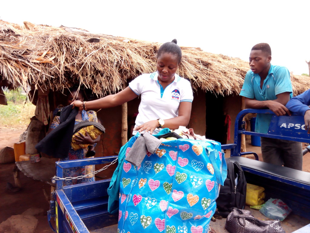 Ending extreme poverty? Focus  on children & Educ.