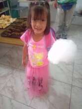A 5 year old girl in Christmas event