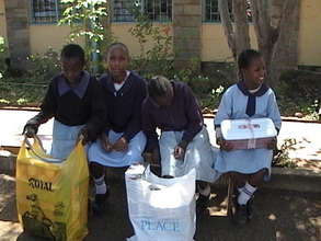Orphans recives presents
