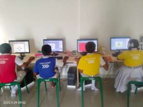 Students using computers in newly launched lab