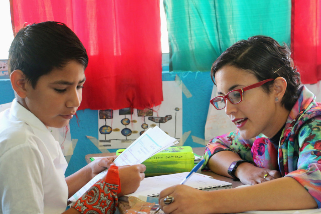 No walls 4 education! 3500 PC for Mexican students