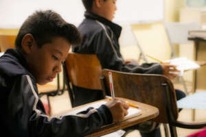 No walls 4 education! 3500 PC for Mexican students