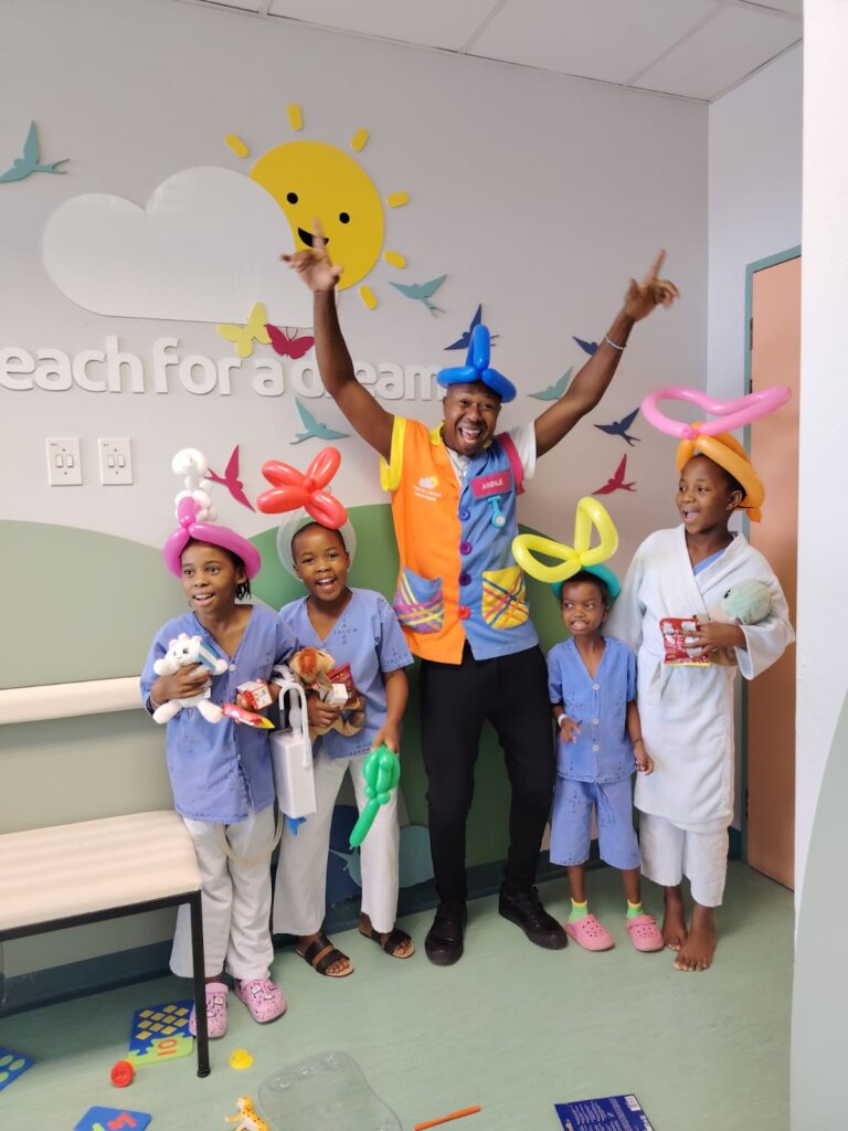 Help Heal Children in Hospital - Laughter Heroes