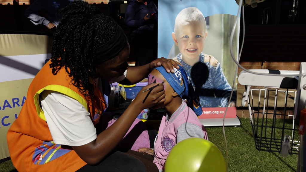 Help Heal Children in Hospital - Laughter Heroes