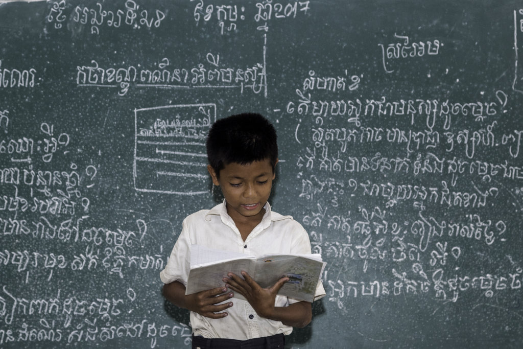 Enable 60 Cambodian children to go to school