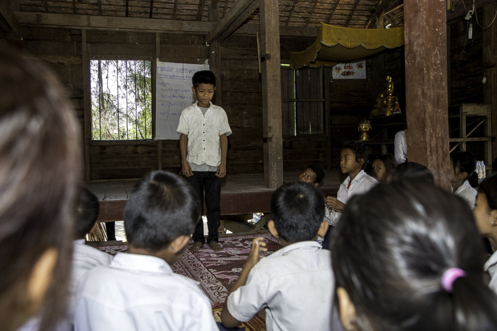 Enable 60 Cambodian children to go to school