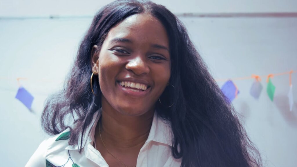 Invest in Colombia's Future, One Student at a Time