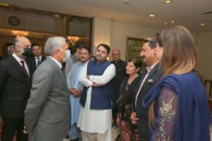President Alvi Meets Guests