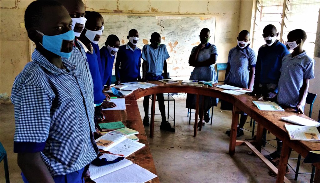 Equipping Hands for Effective Communication