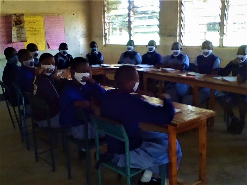 Equipping Hands for Effective Communication