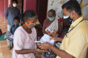 supplying bedsheets and towels for flood victims